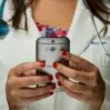Tecnologia amplia acesso à informação e redesenha a jornada do paciente